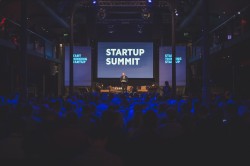 Startup Summit láká na manažery hvězdných start-upů, korporací i mezinárodní investory